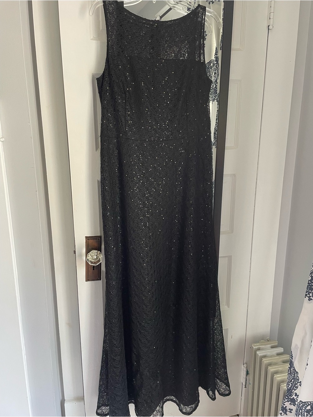 Stunning St. John Black Sleeveless Sequin Evening Dress